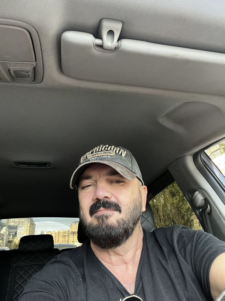  ,   Murad, 49 ,   ,   