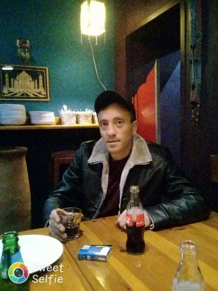  45108142  Vacho, 45 ,    