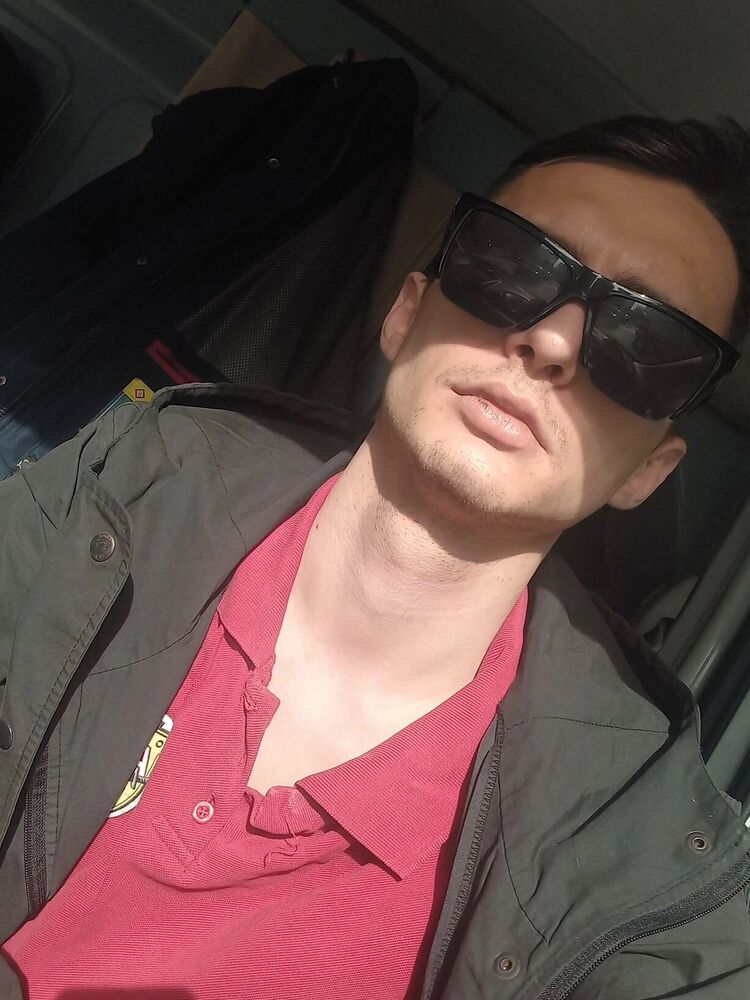  ,   Ruslan, 26 ,   ,   , c , 