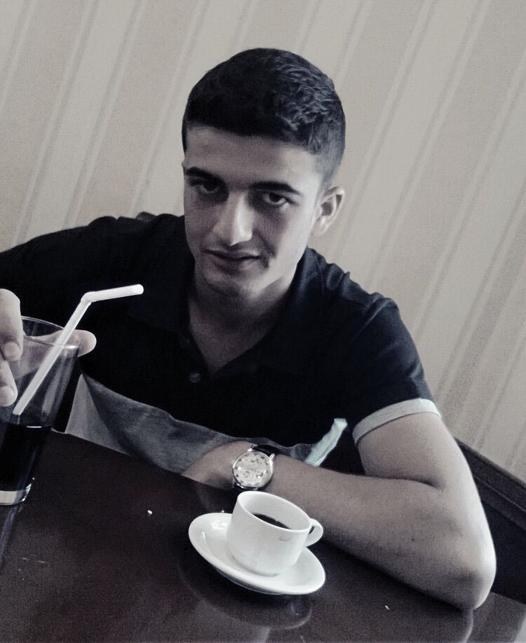  4727162  Aram, 32 ,    