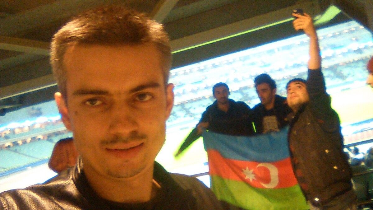  ,   Zaur, 41 ,   ,   , c 