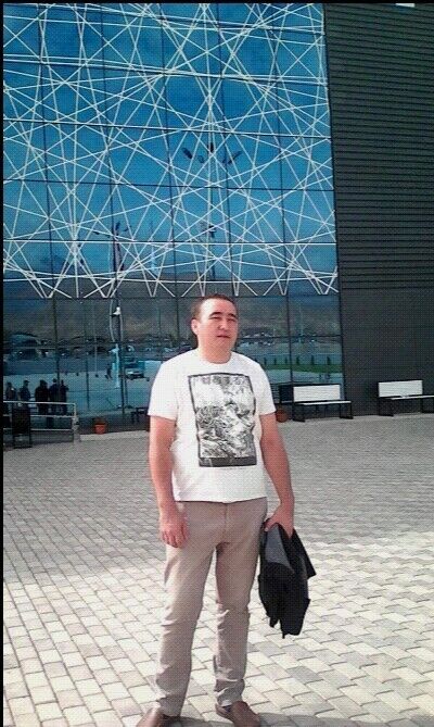  11329852  Alex, 39 ,    