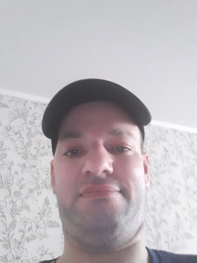  48288932  , 37 ,    