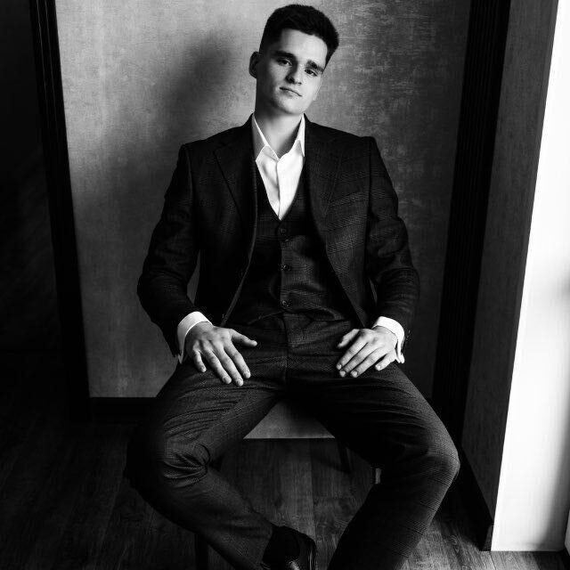  54611162  , 22 ,    -