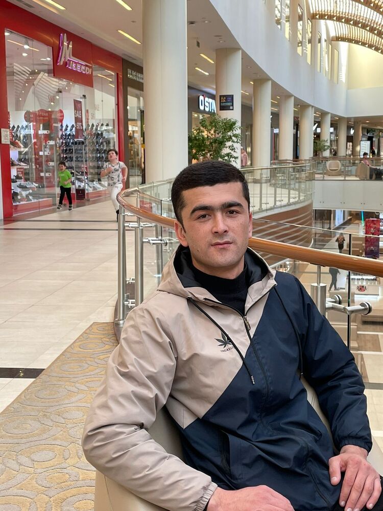  ,   Ismailov, 27 ,   ,   