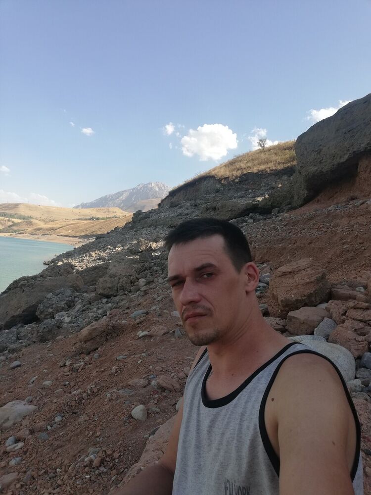  22073502  , 38 ,    
