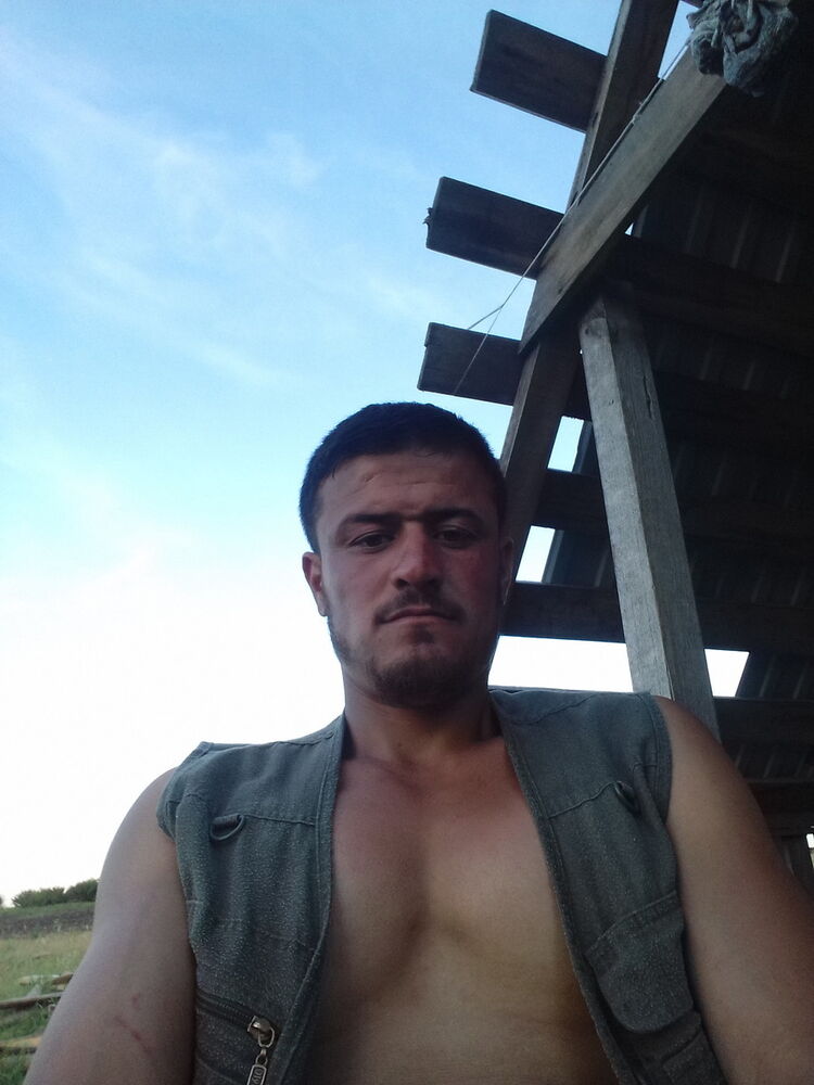  ,   Fozil, 32 ,   ,   , c 