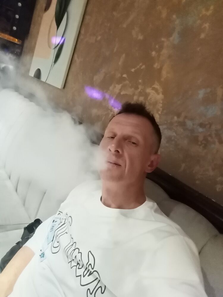  49163992  , 46 ,    