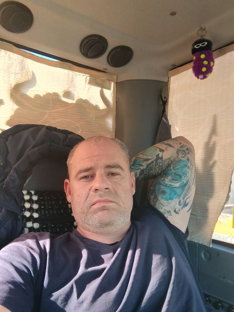 ���� 52096102 ������� ������, 37 ���, ���� ���������� � ٸ�����