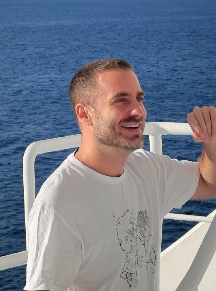 ���� 53514652 ������� Ҹ��, 37 ���, ���� ���������� � ����������