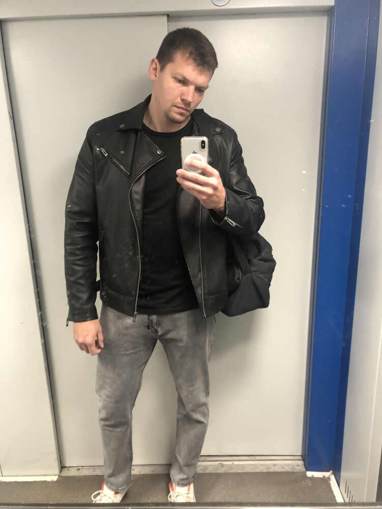  38276152  , 32 ,    