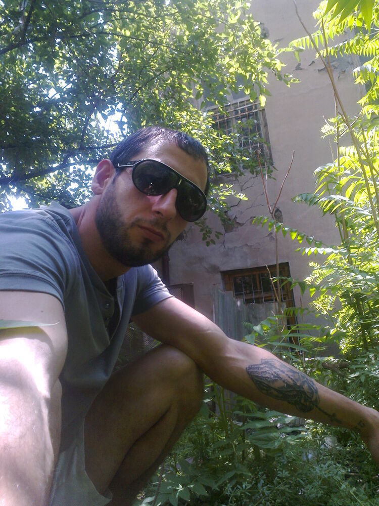  6140442  Vladimir xXx, 41 ,    