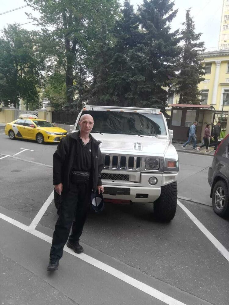  25389602  , 48 ,    