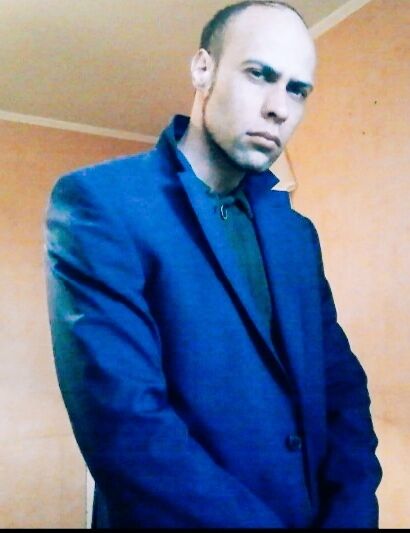  44639442  Miha, 35 ,    