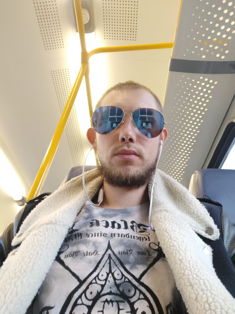  29982952  , 33 ,    