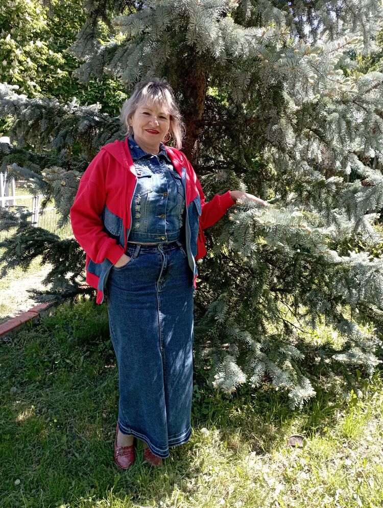  ,   Olga, 51 ,   c 
