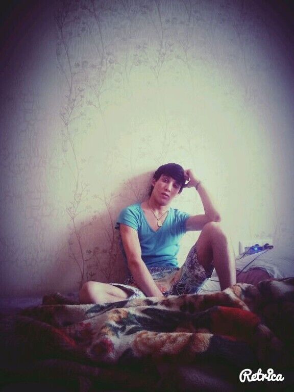  ,   Isroil, 33 ,   ,   
