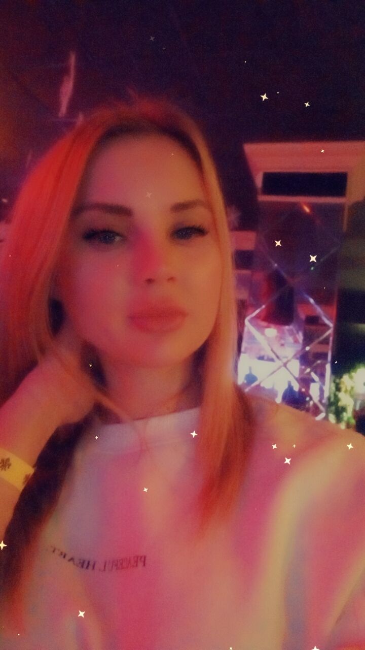  41599872  Elena, 35 ,    