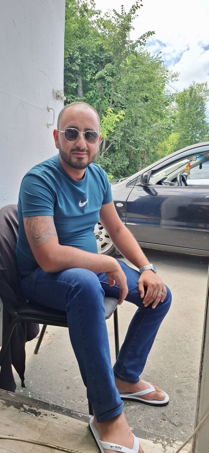  44633842  Grish, 32 ,    -