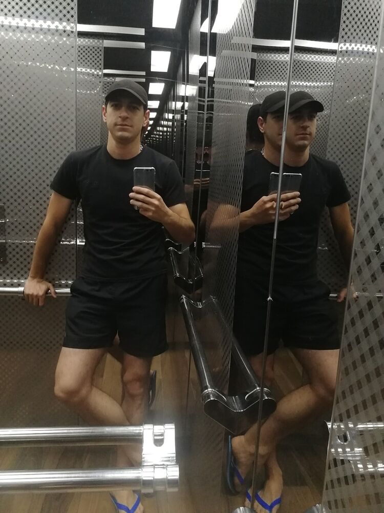  ,   Armen, 36 ,   ,   , c 