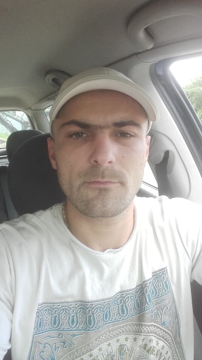  ,   Robert, 32 ,   ,   , c 