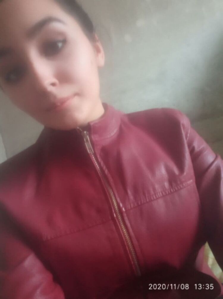  21800932  , 24 ,    