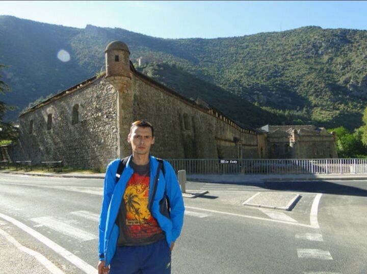  23674952  , 47 ,    --