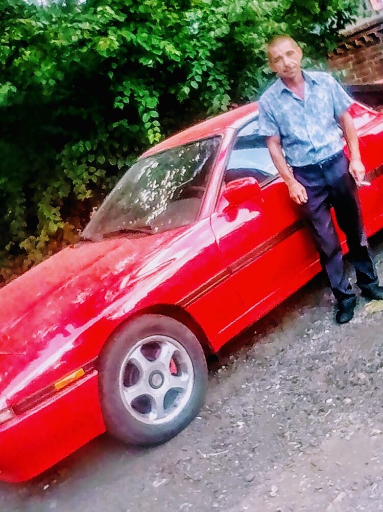  --,   , 44 ,  