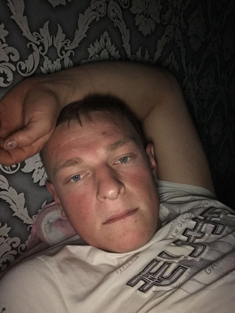  31077122  , 31 ,    