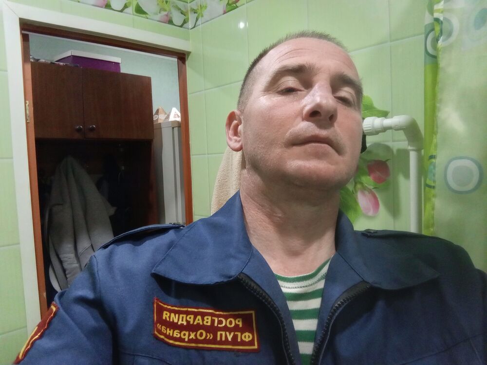  44074332  , 48 ,    