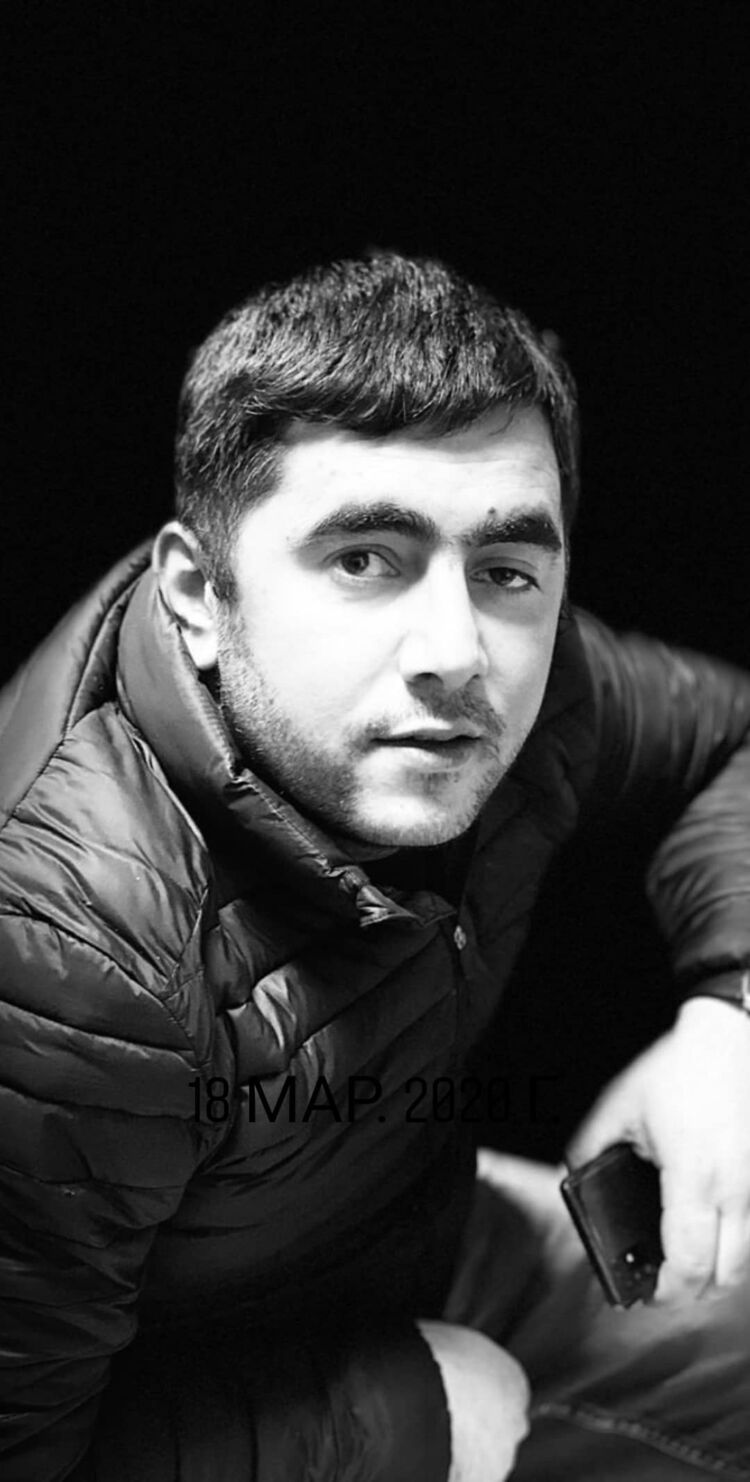  ,   Sultan, 33 ,   ,   , 