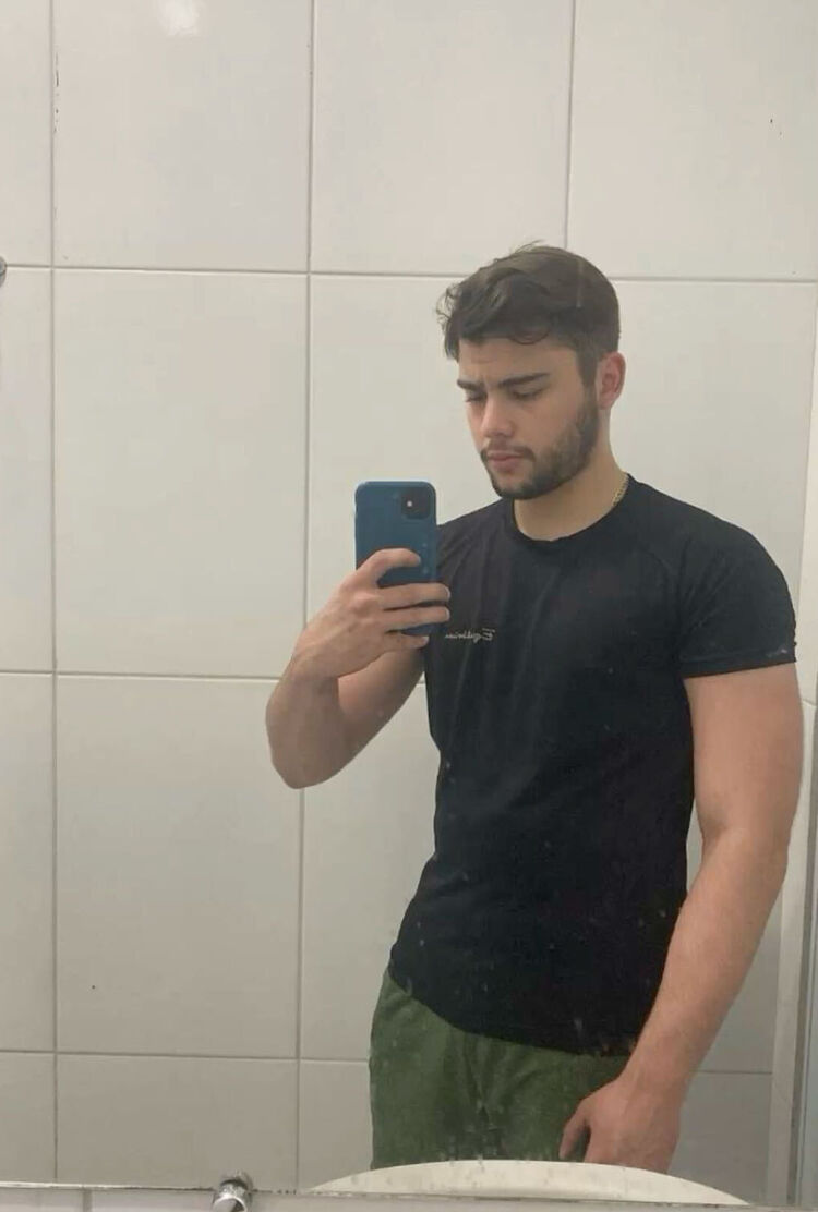 ���� 54962212 ����� Deniz, 18 ���, ���� ���������� � ����