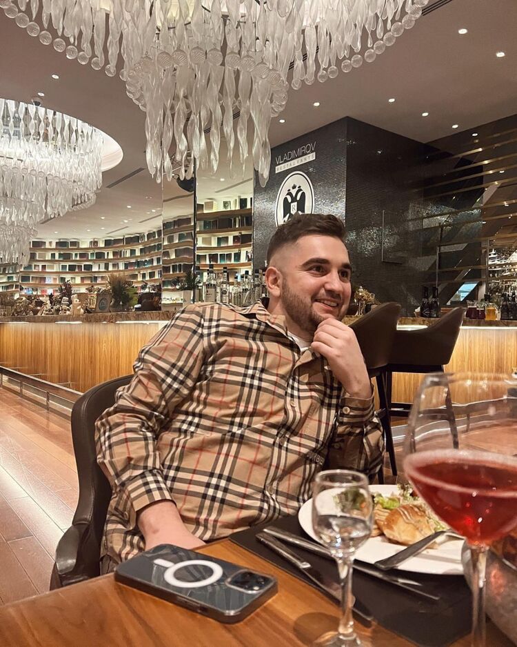 ���� 55511852 ������� �������, 35 ���, ���� ���������� � Palais-Bourbon