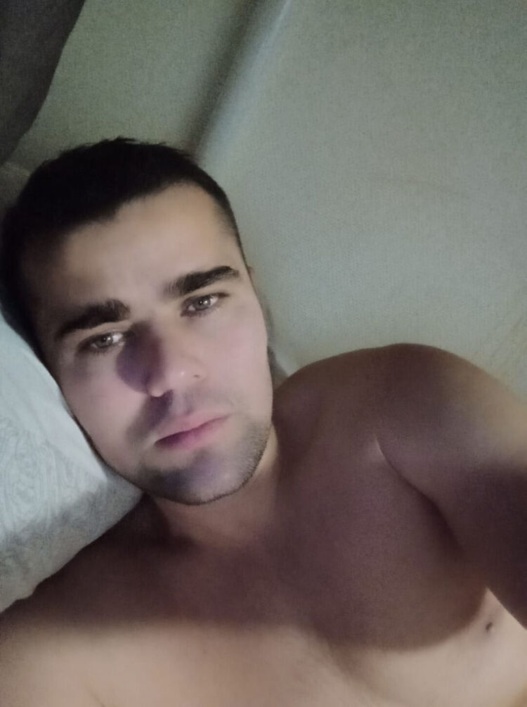  31599832  , 37 ,    
