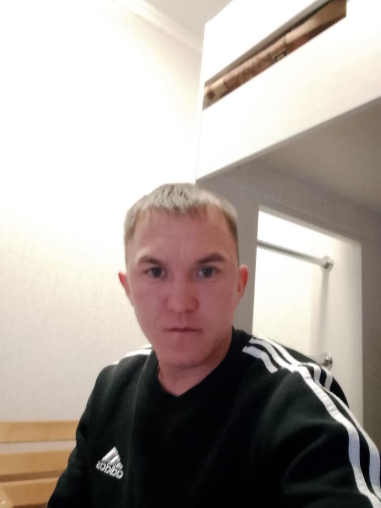  48664782  , 28 ,    -