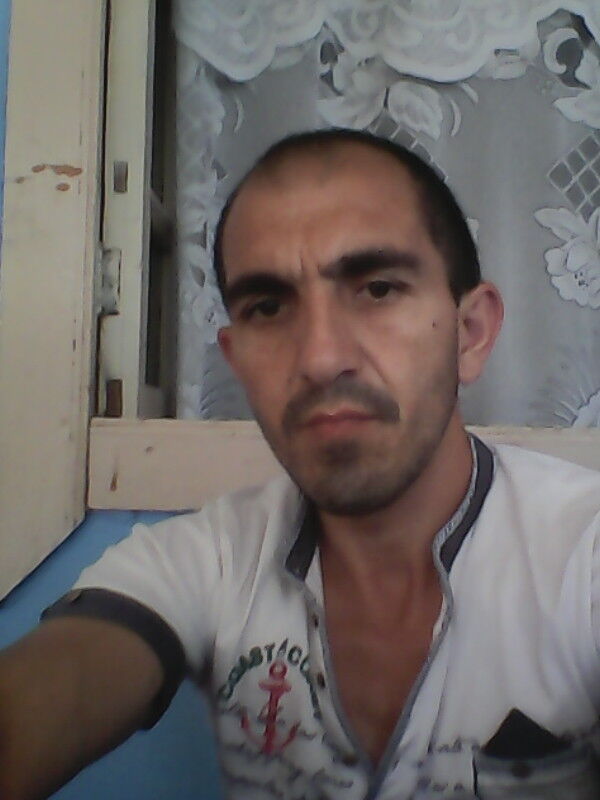  7826472  Barat, 46 ,    