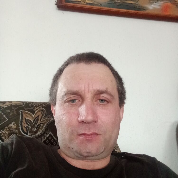  --,   , 42 ,   c 