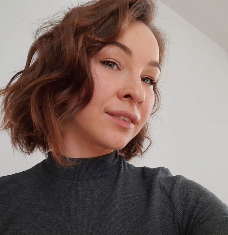  -,   , 33 ,     , c 