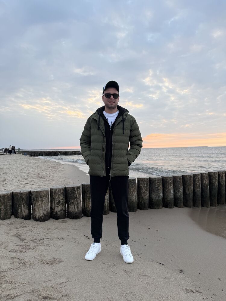 ���� 56193542 ������� ������, 34 ����, ���� ���������� � ������������