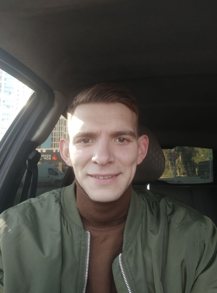  48512092  , 33 ,    