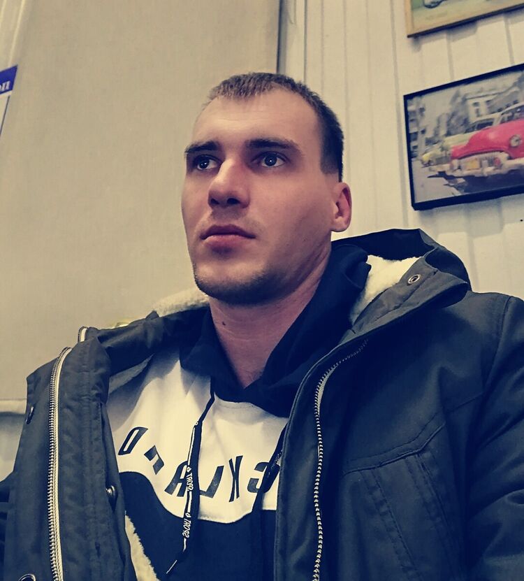  22572852  , 32 ,    