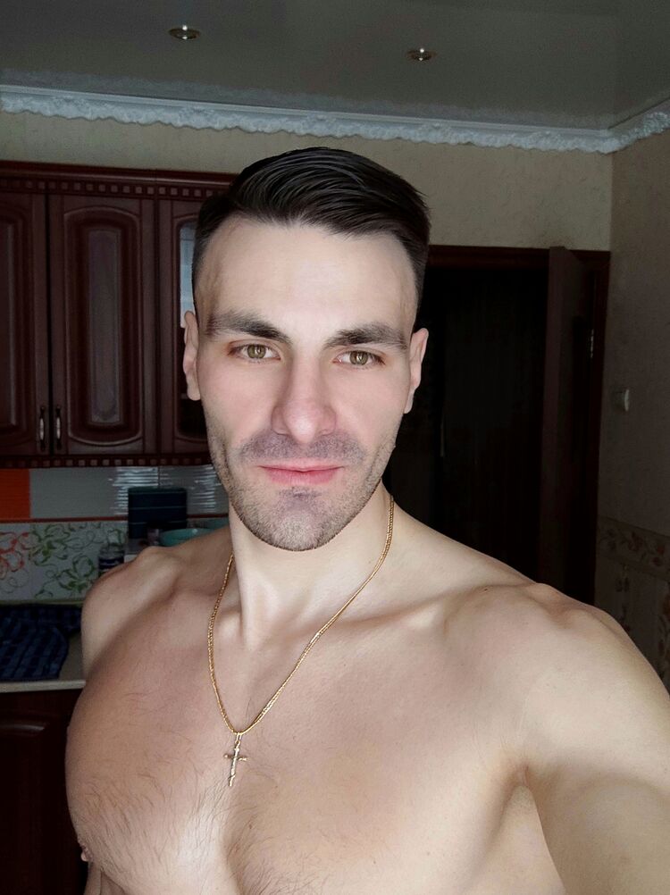  32922432  Viktor, 35 ,    