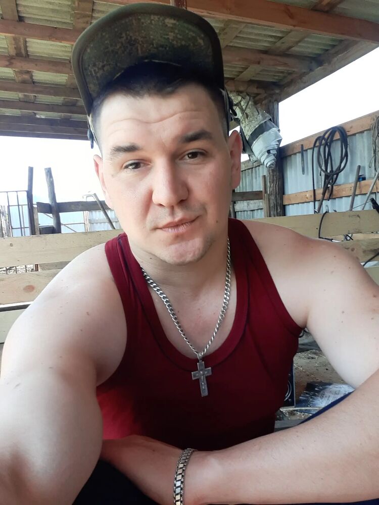  35228062  , 28 ,    