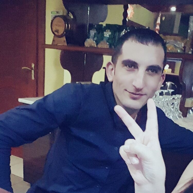  -,   Vardan, 36 ,   ,   , c 