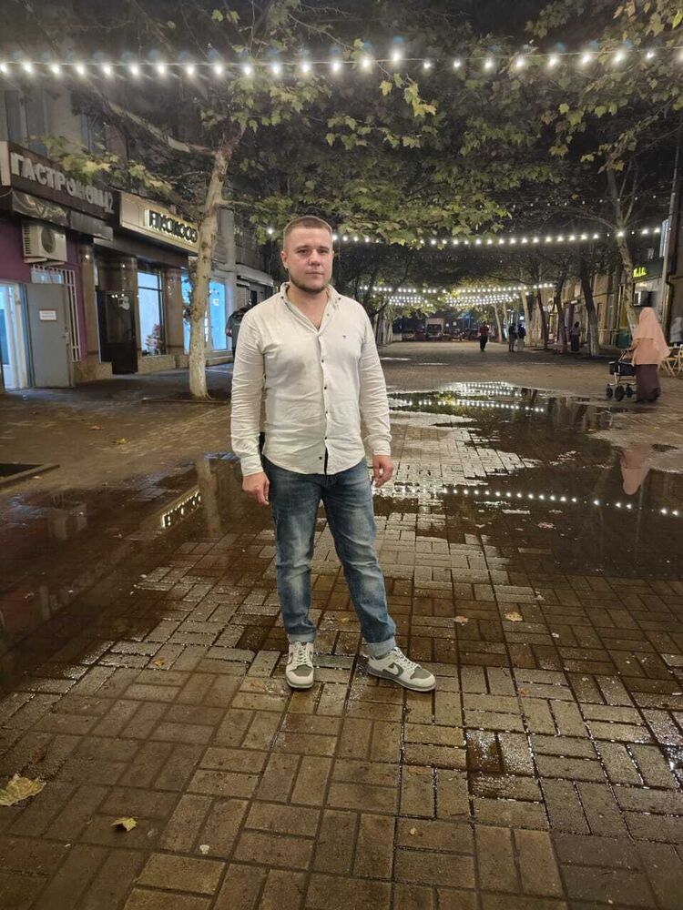  ,   Aleks, 30 ,   ,   