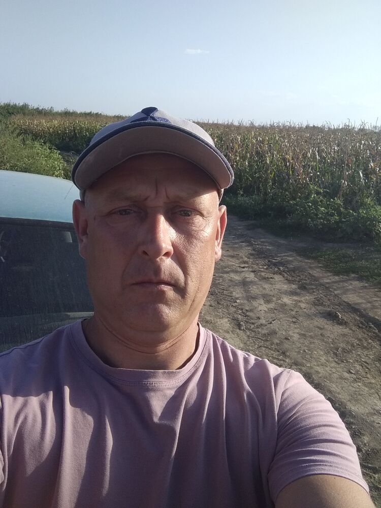  40808172  , 46 ,    