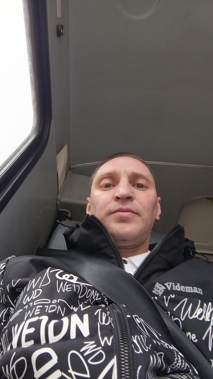  43015992  , 45 ,     