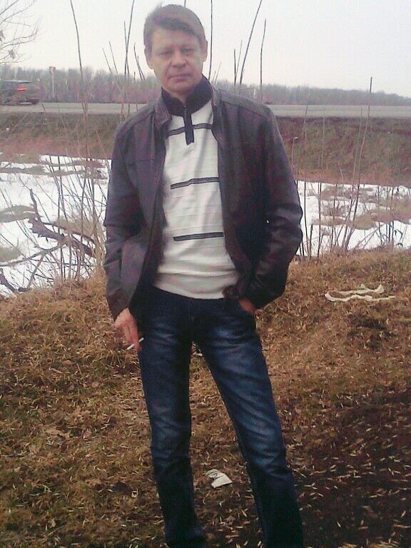  9792782  Sergey, 52 ,    