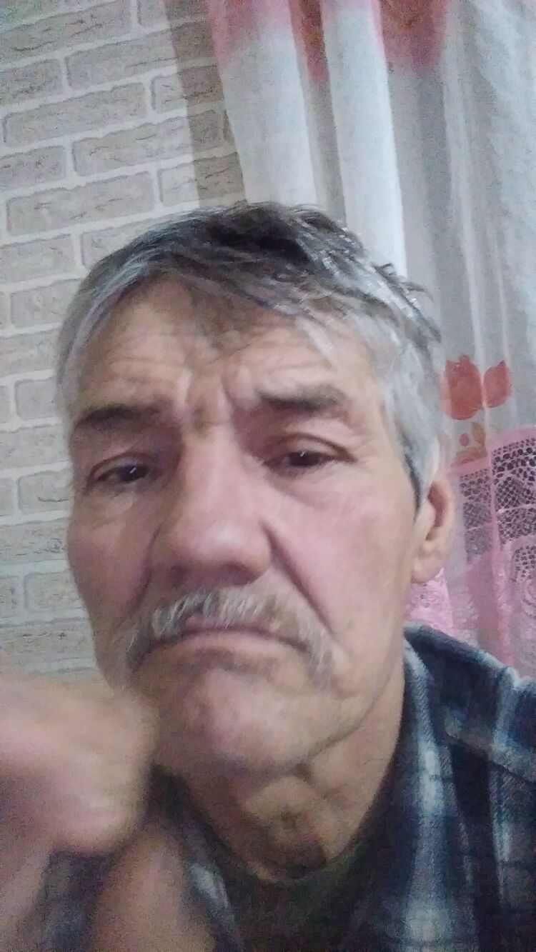  32903572  Zumabek, 60 ,    