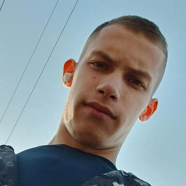  42601082  , 19 ,    